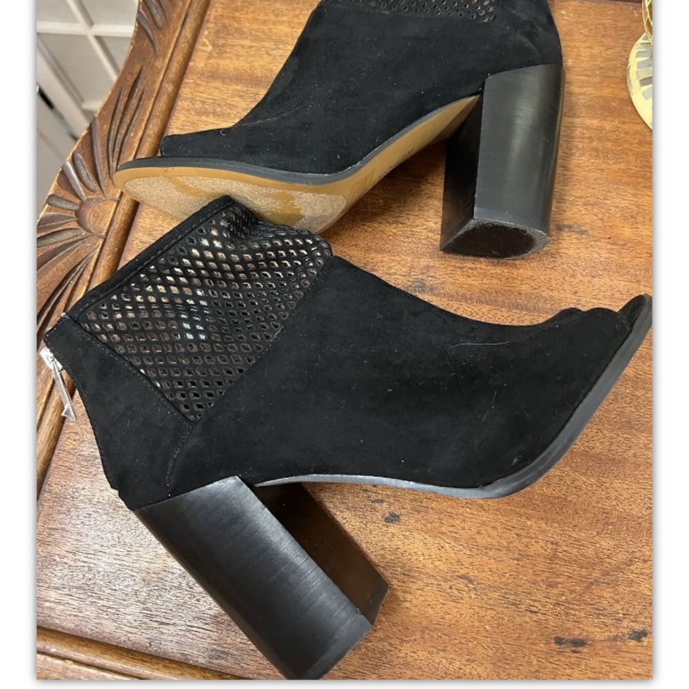 Report, Woman’s, Booties, Black,Open Toes,Size 7.: - image 6